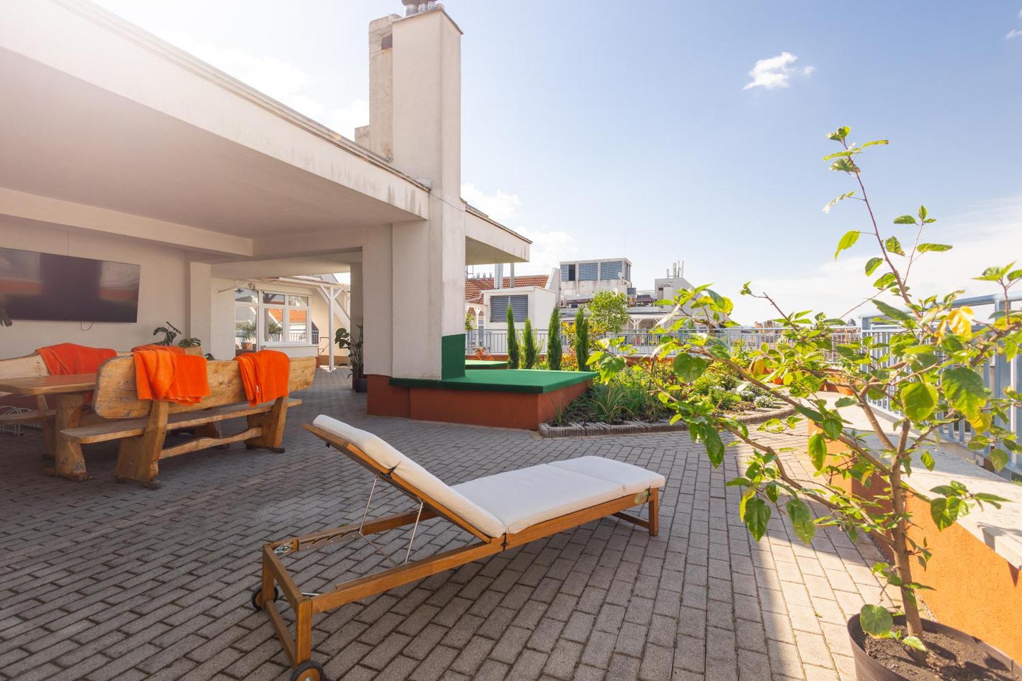 Rooftop City Residence With Deep Garage Budapest Exterior foto